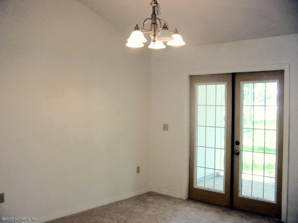 270 Chaffee Road North Jacksonville, FL 32220 - Photo 3 of 13 Dining Room