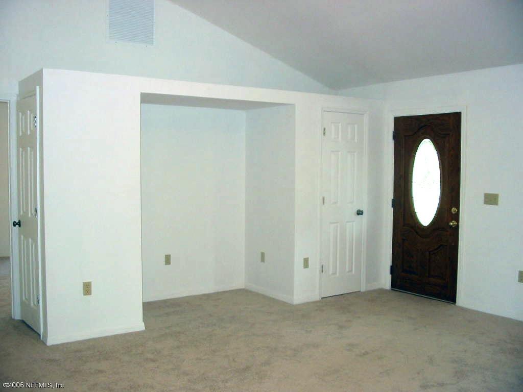 270 Chaffee Road North Jacksonville, FL 32220 - Photo 4 of 13 Greatroom