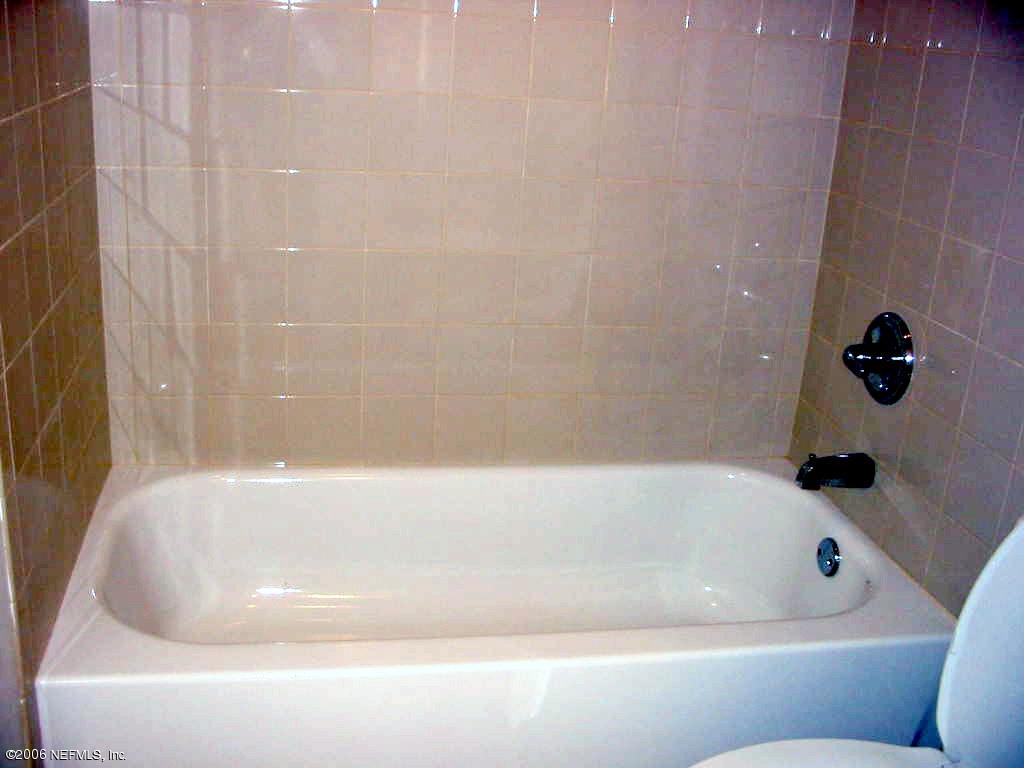 270 Chaffee Road North Jacksonville, FL 32220 - Photo 7 of 13 Master Bath