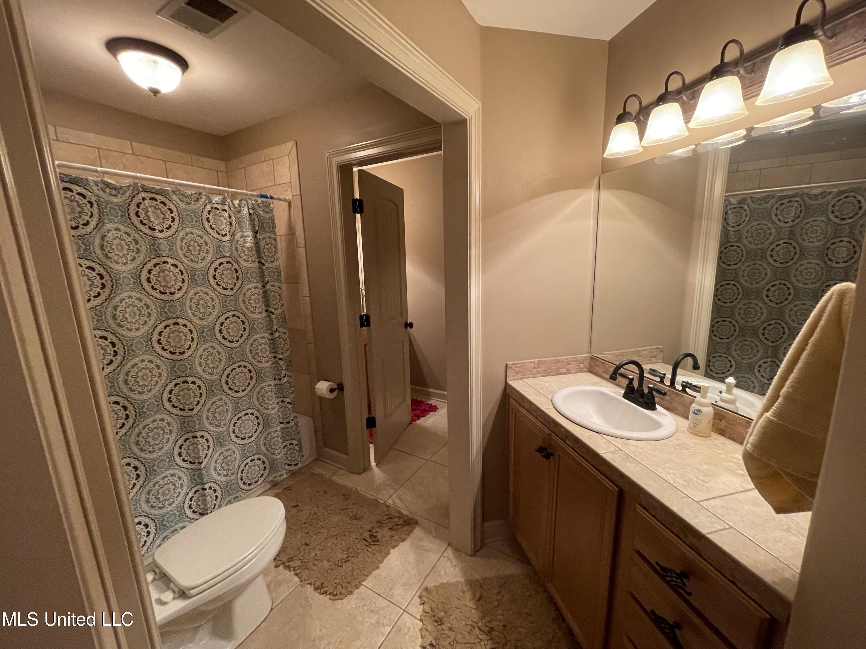 7099 Bethel Road Olive Branch, MS 38654 - Photo 53 of 67 IMG_4063
