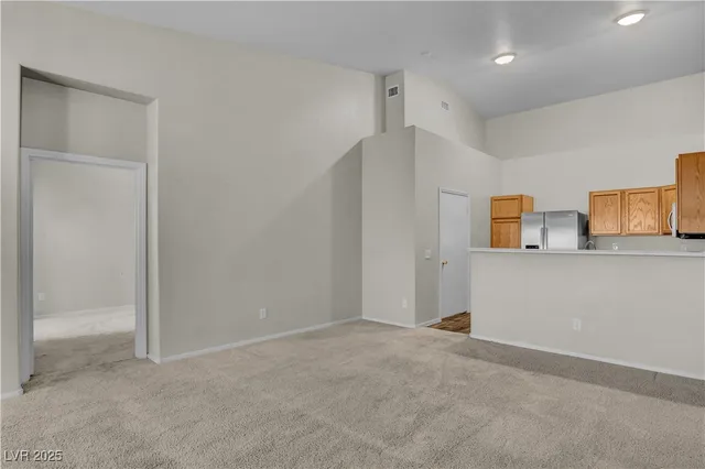 $1,650 | 2052 Jade Creek Street, Unit 203, Las Vegas, NV 89117
