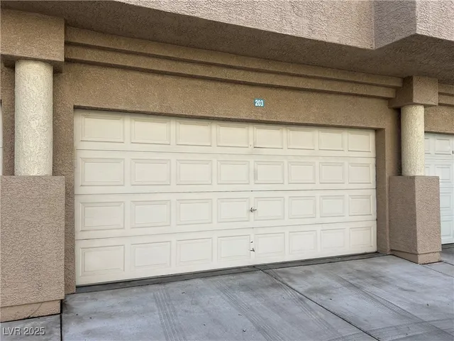 $1,650 | 2052 Jade Creek Street, Unit 203, Las Vegas, NV 89117