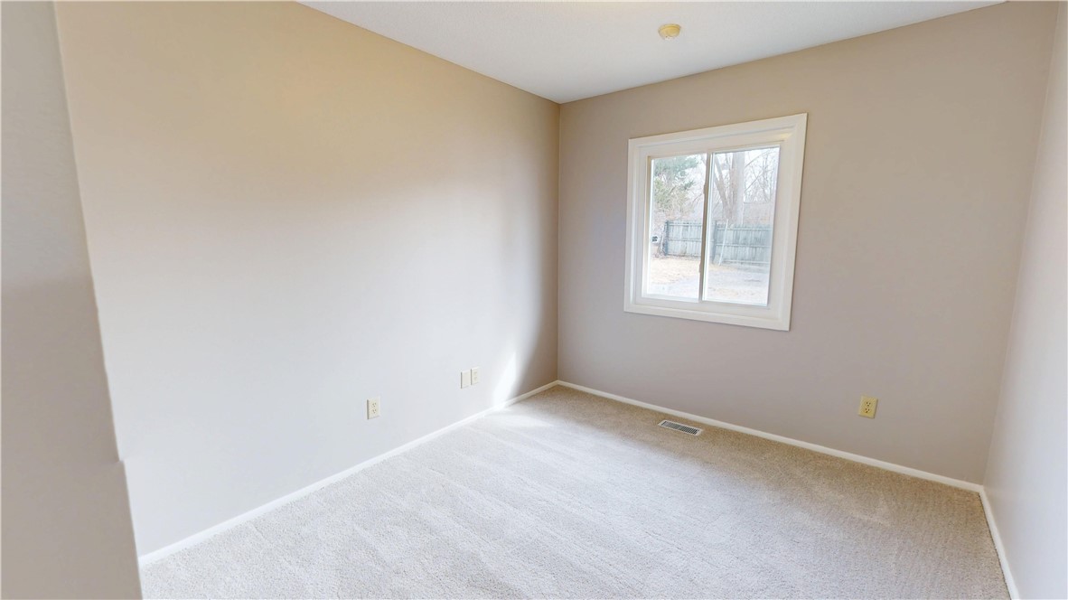 904 Sunset Ridge Danville, IL 61832 - Photo 8 of 29 Gallery Image 8