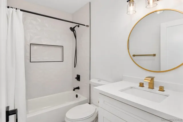 $1,300,000 | 7942-7944 Calico Street, San Diego, CA 92126