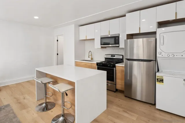 $1,300,000 | 7942-7944 Calico Street, San Diego, CA 92126