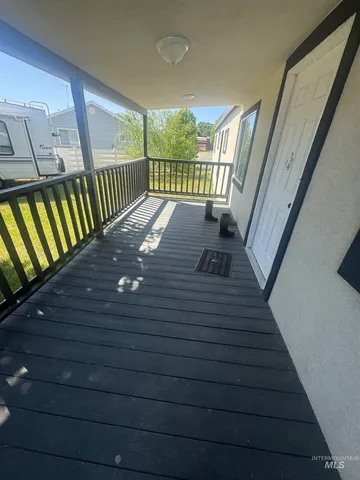 $220,000 | 380 Orchard Drive East, Gooding, ID 83330