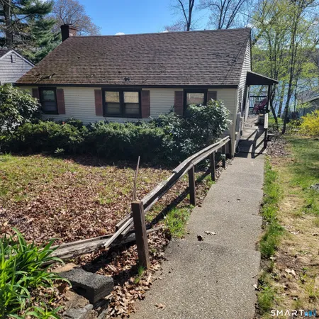 $345,000 | 22 Ridgewood Road, East Haddam, CT 06415