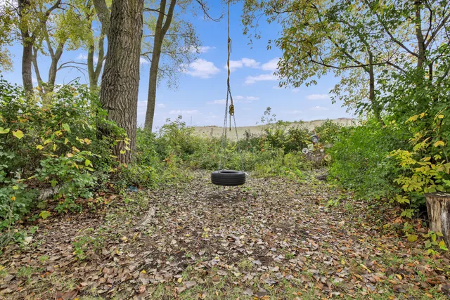 $469,999 | 420 Kettle Moraine Drive North, Slinger, WI 53086