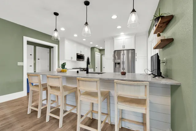 $469,999 | 420 Kettle Moraine Drive North, Slinger, WI 53086