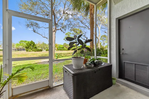 $2,700 | 3043 Grandiflora Drive, Greenacres, FL 33467