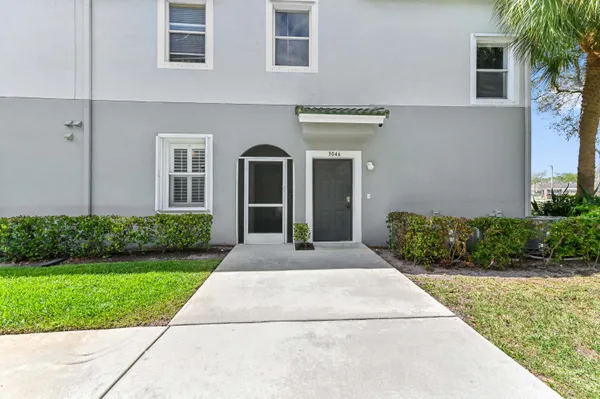 $2,700 | 3043 Grandiflora Drive, Greenacres, FL 33467