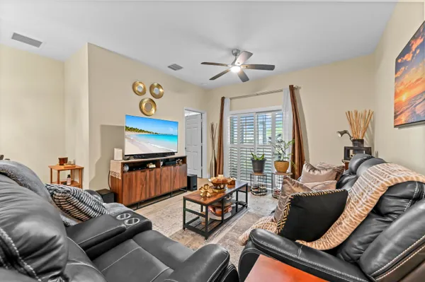 $2,700 | 3043 Grandiflora Drive, Greenacres, FL 33467