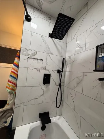 $209,900 | 34 Coronet Drive, Tonawanda, NY 14150