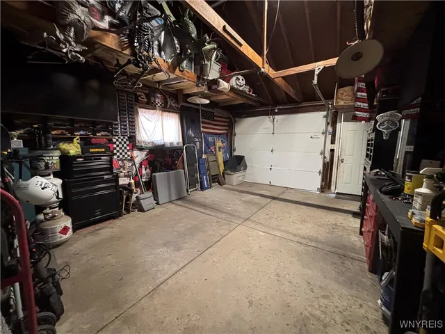 $209,900 | 34 Coronet Drive, Tonawanda, NY 14150