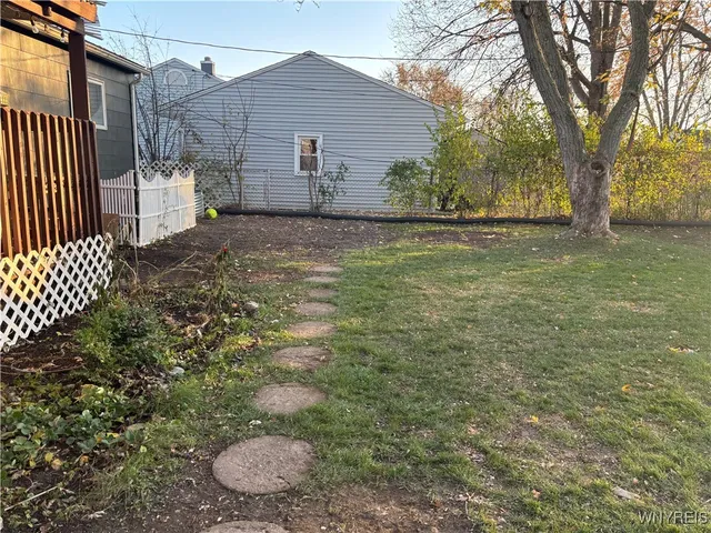 $209,900 | 34 Coronet Drive, Tonawanda, NY 14150