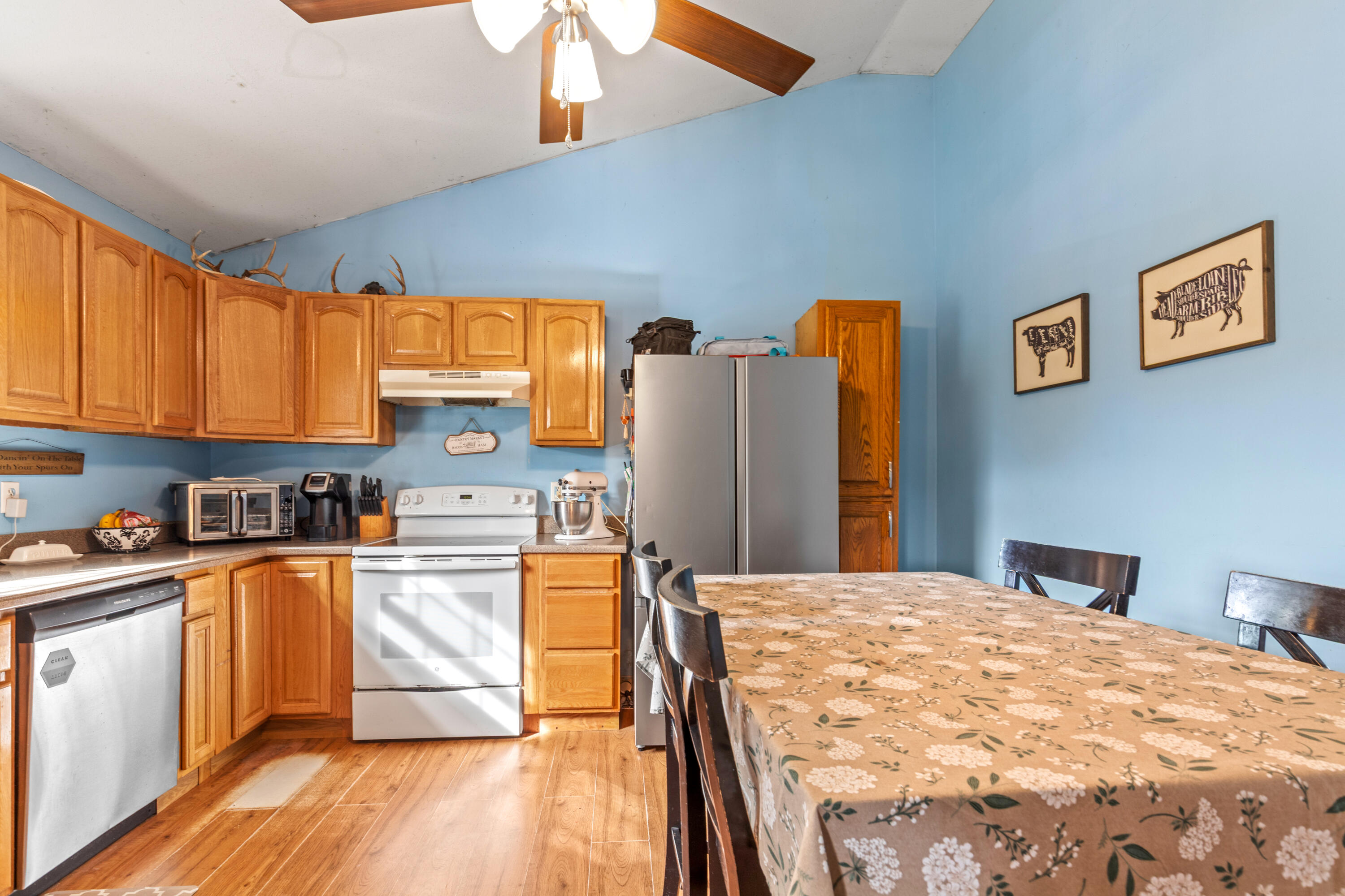 90 Illuminary Firetower Road Spring City, TN 37381 - Photo 8 of 18 SummerCity-26