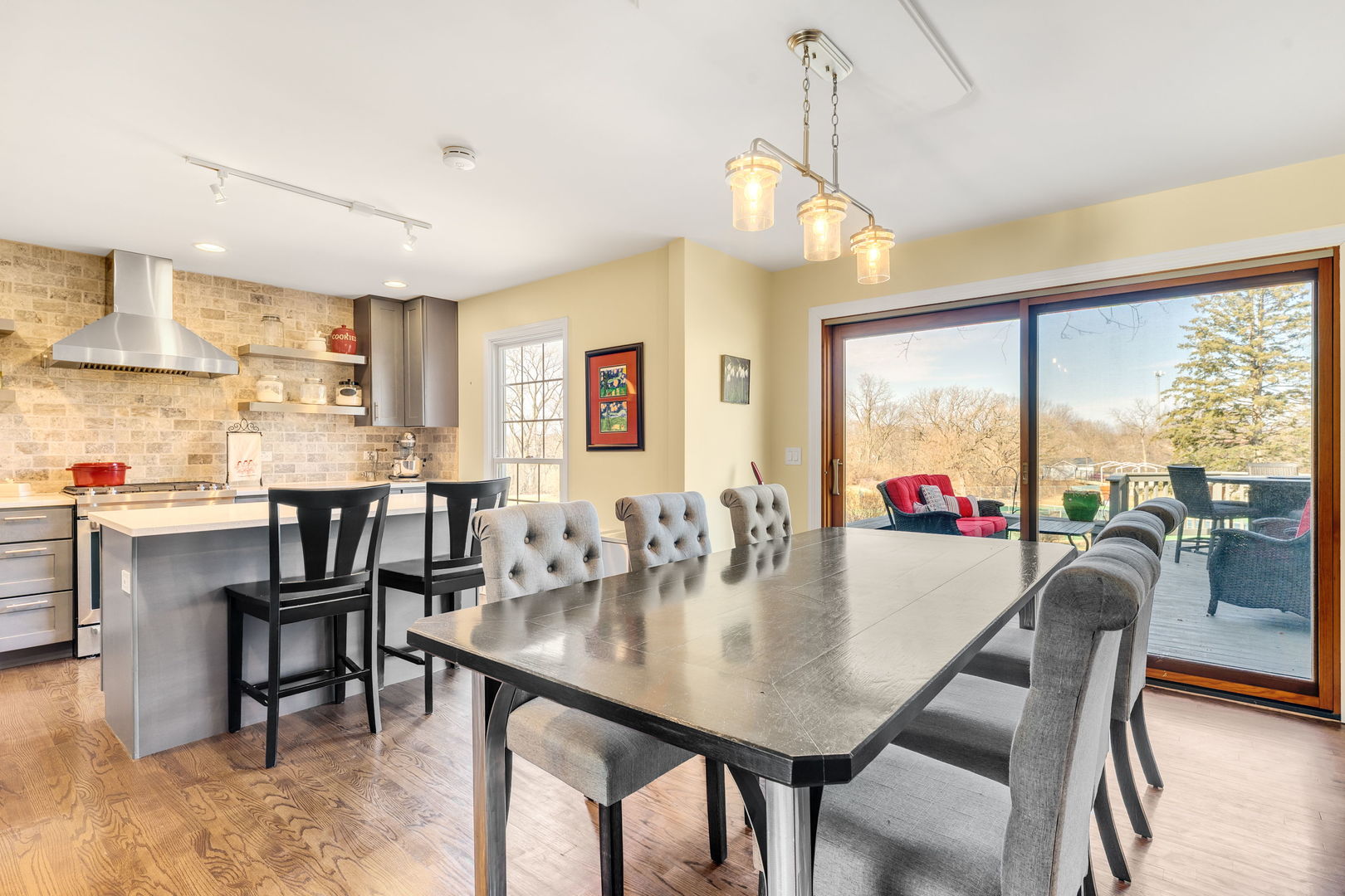 321 Carriage Hill Road Naperville, IL 60565 - Photo 5 of 28 Gallery Image 5