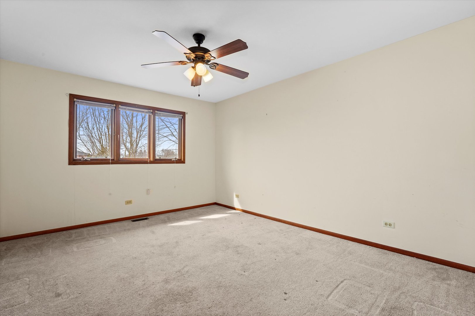26554 South Winfield Road Monee, IL 60449 - Photo 19 of 31 a view of an empty room with a window