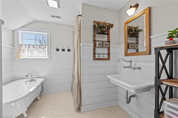 $1,200,000 | 4420 Bunton Swaim Road, Liberty, NC 27298