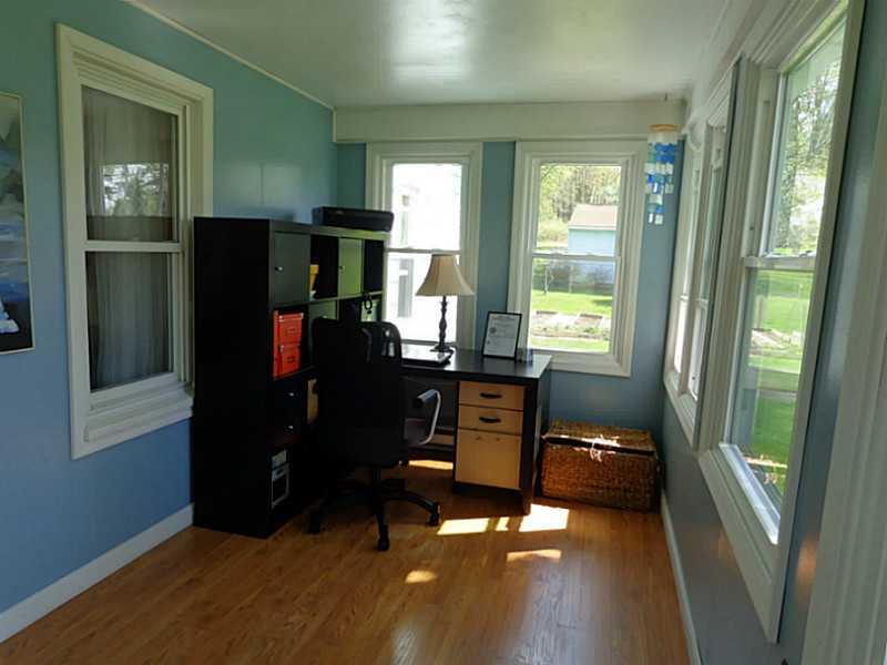 3635 Hubbard-Middlesex Road West Middlesex, PA 16159 - Photo 3 of 20 Den.