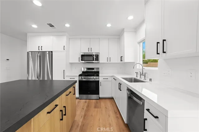 $3,500 | 17180 Ivy Avenue, Fontana, CA 92335