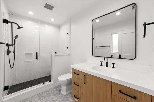 $3,500 | 17180 Ivy Avenue, Fontana, CA 92335