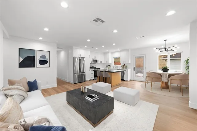 $3,500 | 17180 Ivy Avenue, Fontana, CA 92335