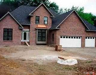 6025 Middle Lake Road Clarkston, MI 48346 - Photo 1 of 1 Listing Image