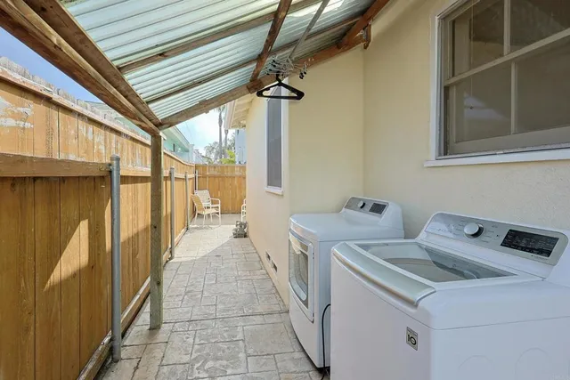 $5,800 | 417 5th Street, Coronado, CA 92118