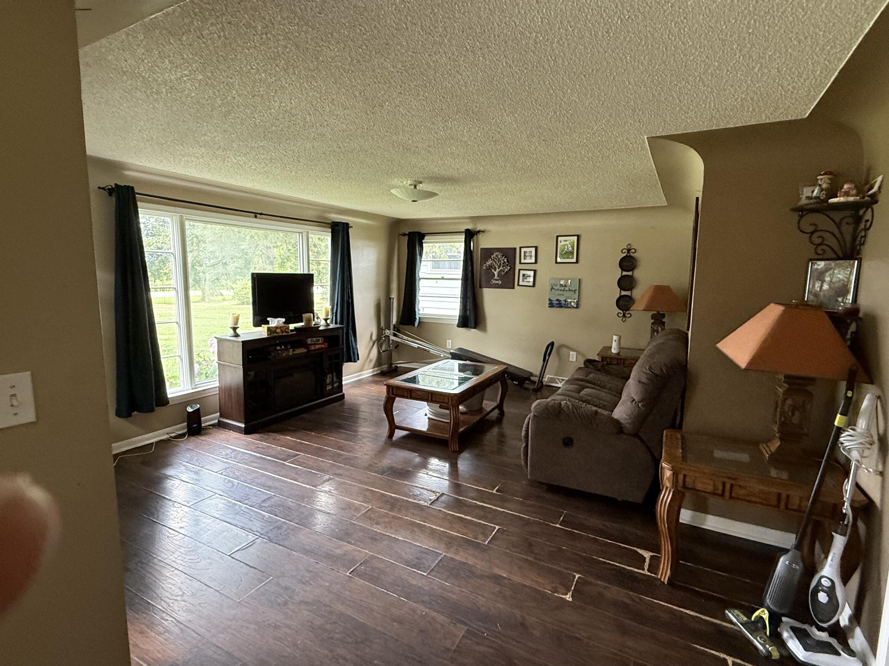 9774 Lansing Road Durand, MI 48429 - Photo 11 of 11 IMG_3587