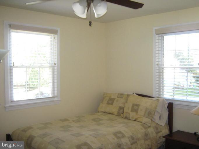 26 Ridgefield Road Lutherville-Timonium, MD 21093 - Photo 5 of 15 Bedroom #1