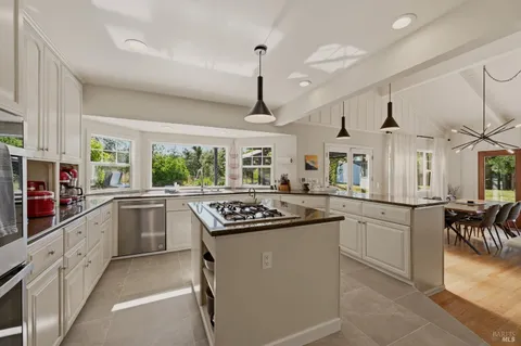 $1,695,000 | 8174 Whited Road, Sebastopol, CA 95472