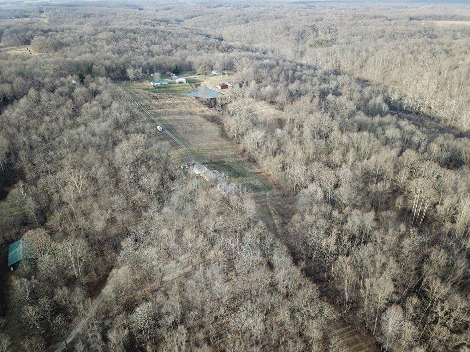 25066 Chapel Road Laurel, IN 47024 - Photo 4 of 17
