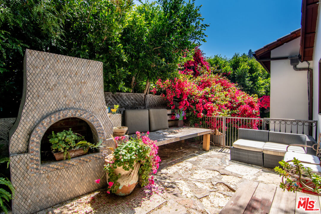 1260 Roscomare Road Los Angeles, CA 90077 - Photo 59 of 75