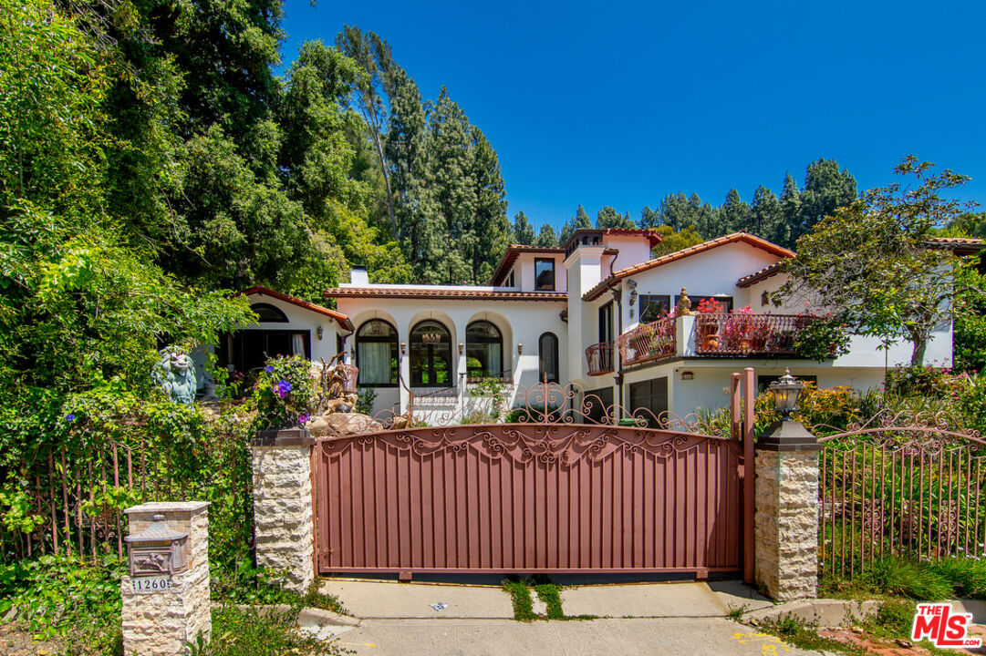 1260 Roscomare Road Los Angeles, CA 90077 - Photo 6 of 75
