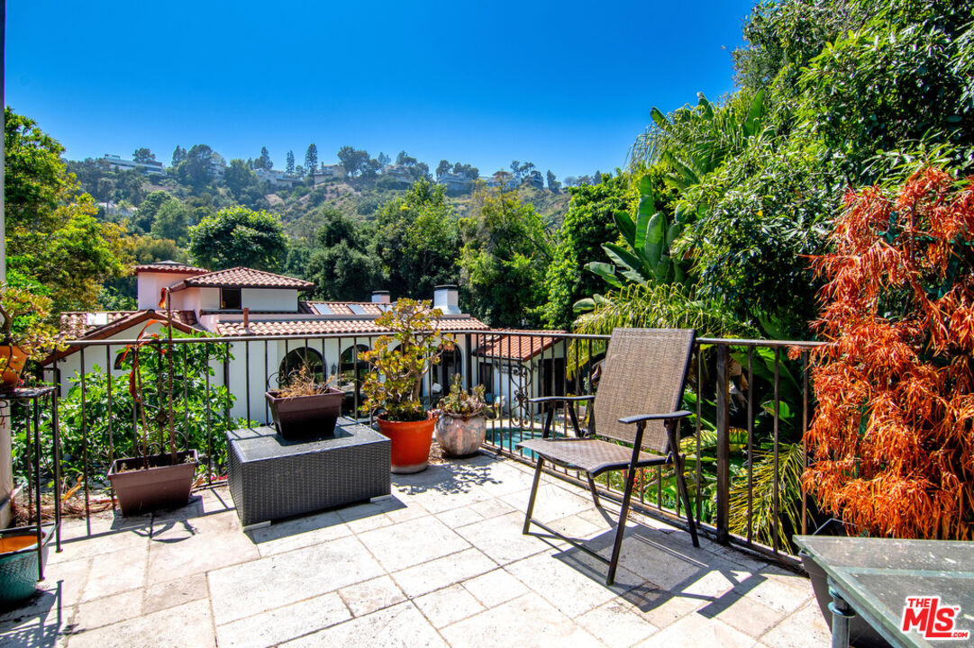 1260 Roscomare Road Los Angeles, CA 90077 - Photo 68 of 75