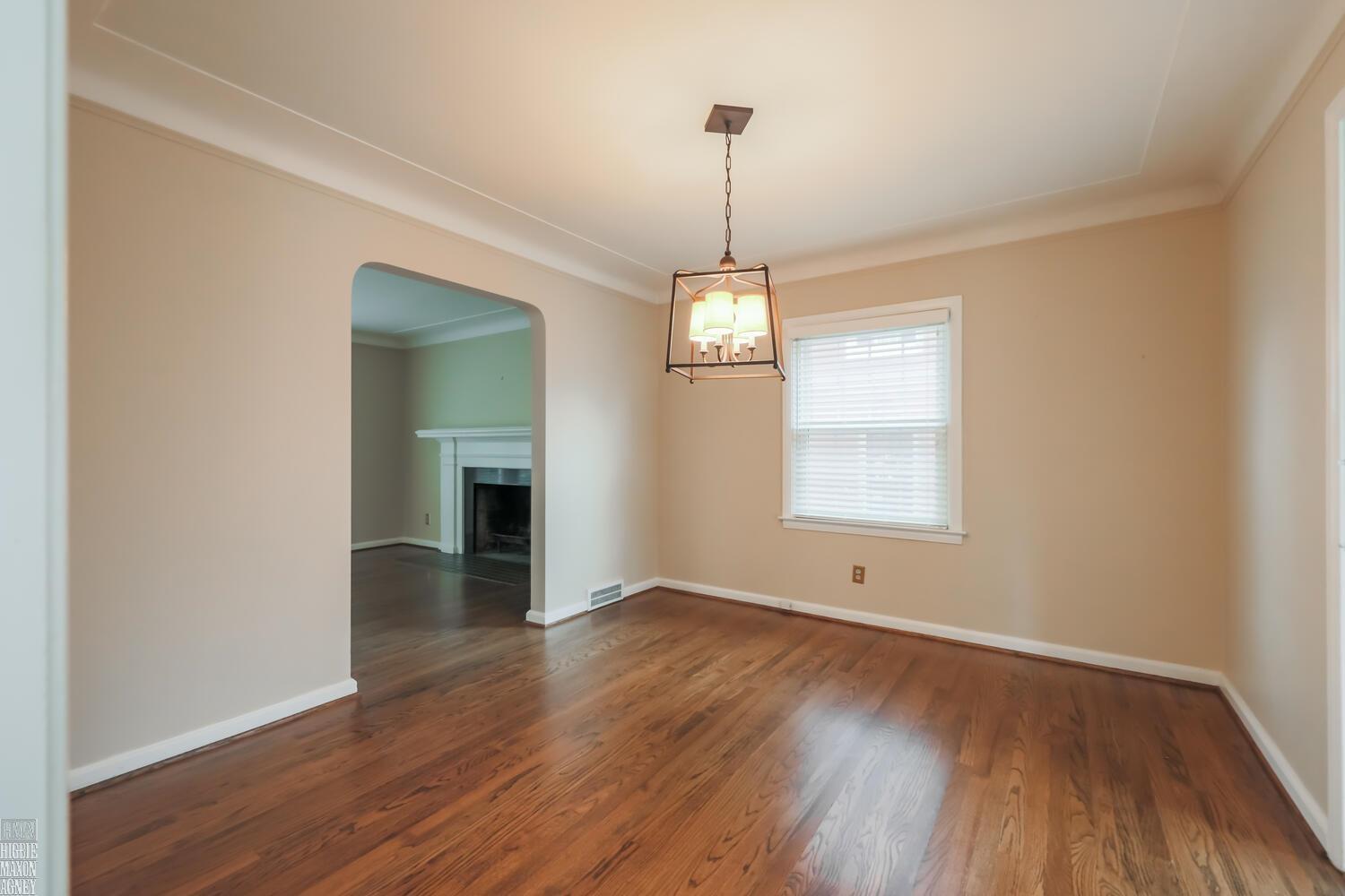 430 Lothrop Road Grosse Pointe Farms, MI 48236 - Photo 9 of 25