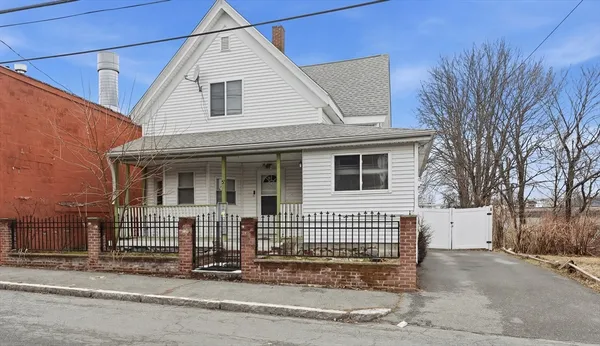 $475,000 | 12 Charles Street, Brockton, MA 02301