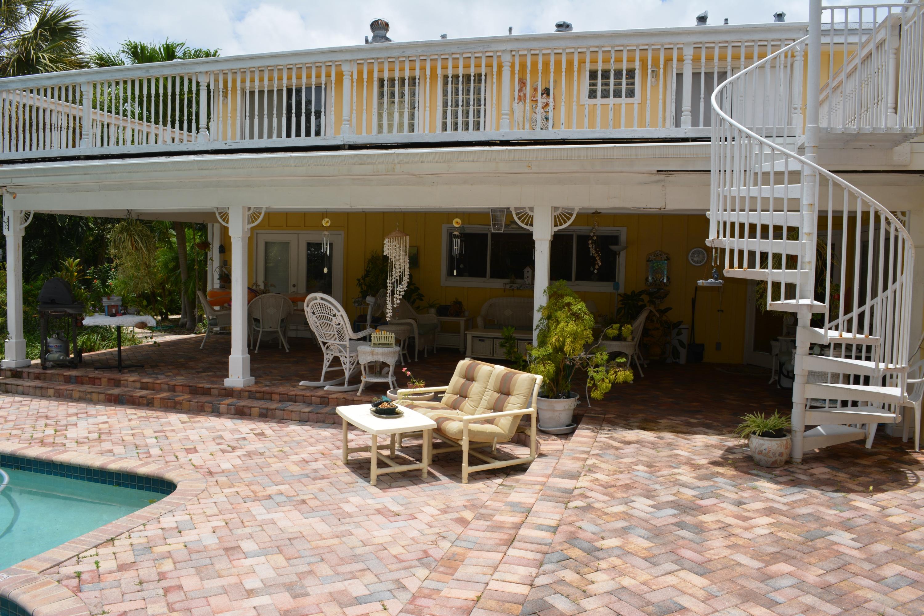 1400 Hermosa Road Boca Raton, FL 33486 - Photo 22 of 24 backyard paradise