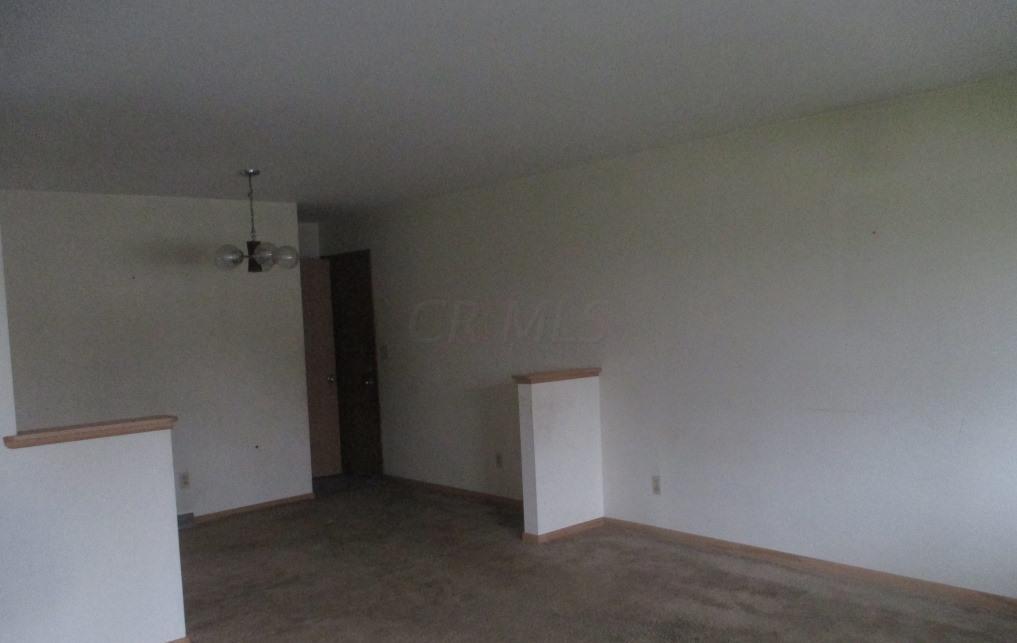 5305 Karl Road Columbus, OH 43229 - Photo 8 of 23 Gallery Image 8