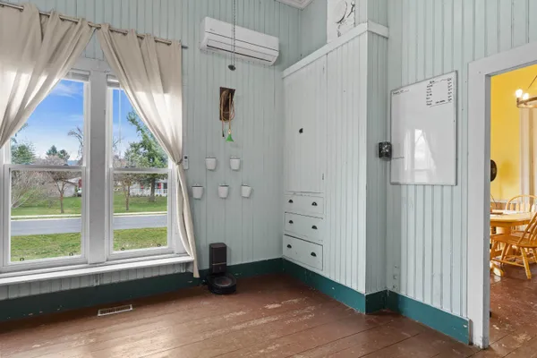 $300,000 | 203 Chestnut Street, Farmington, WA 99128