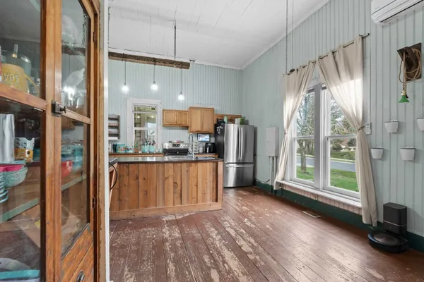 $300,000 | 203 Chestnut Street, Farmington, WA 99128