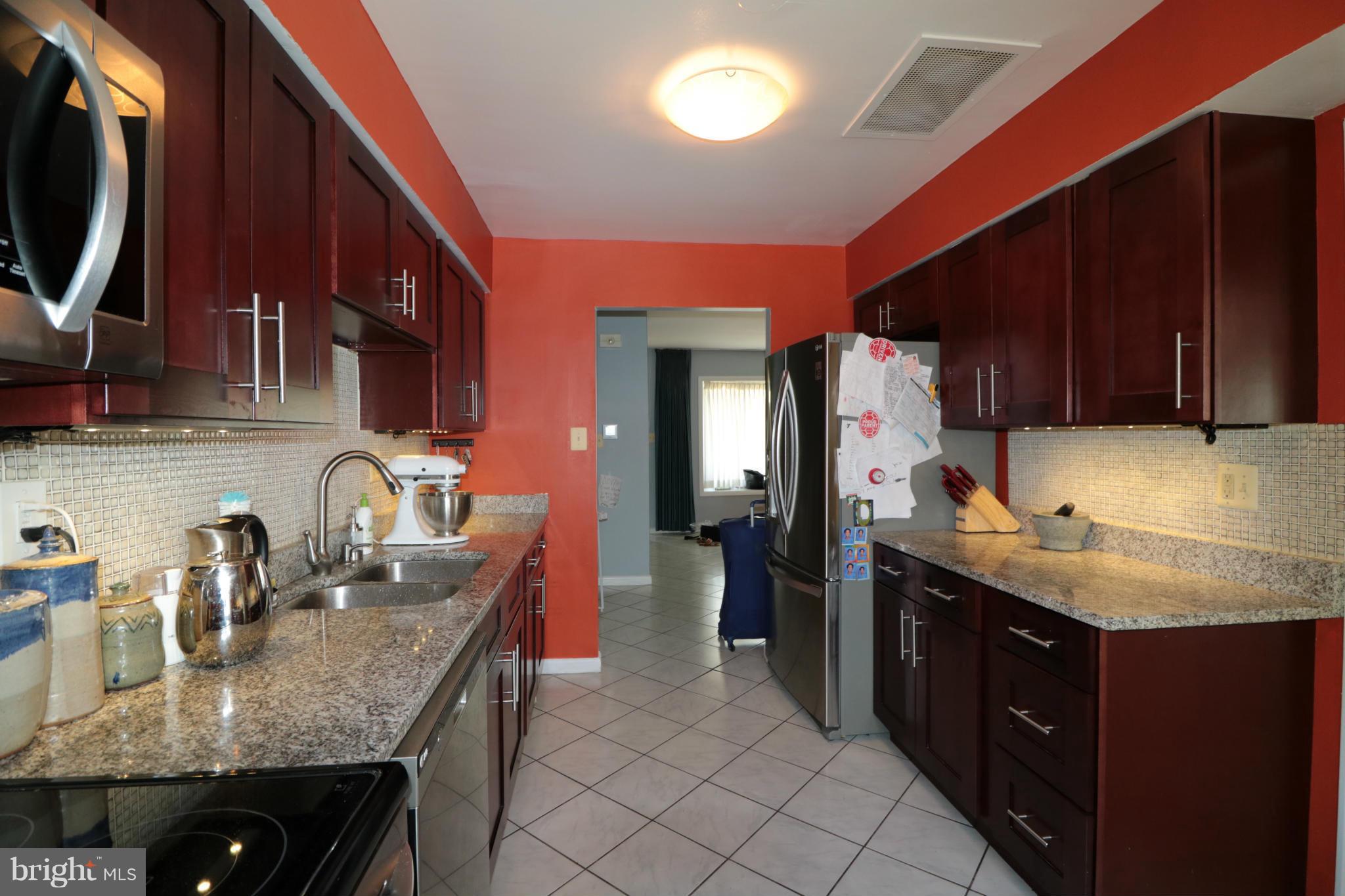 1113 Chiswell Lane Silver Spring, MD 20901 - Photo 7 of 14 Kitchen