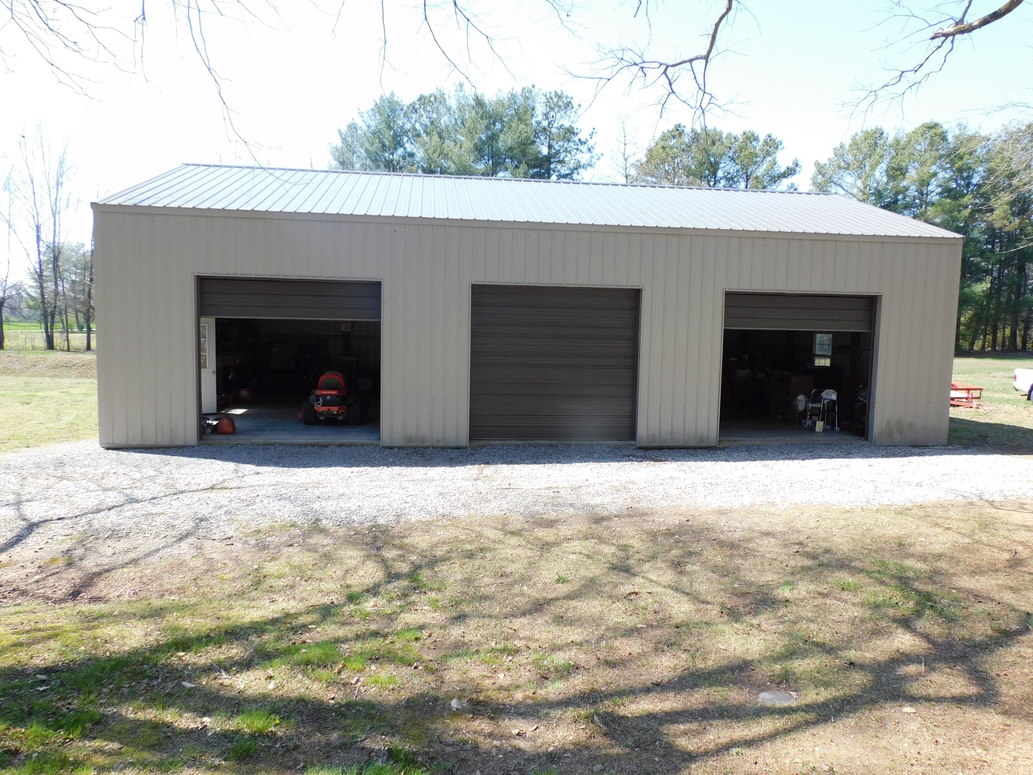 24 Poe Road Tullahoma, TN 37388 - Photo 3 of 21 Gallery Image 3