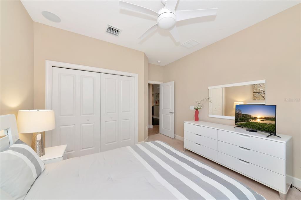 12848 Del Corso Loop Lakewood Ranch, FL 34211 - Photo 32 of 70 Gallery Image 32