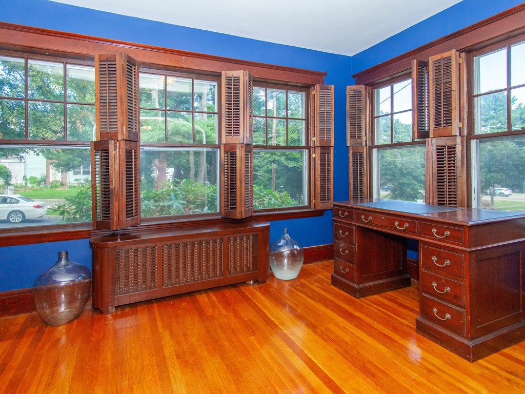 16 Regina Road Lynn, MA 01904 - Photo 15 of 30 Gallery Image 15