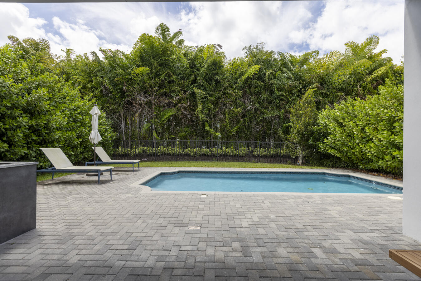 17347 Sparkling River Road Boca Raton, FL 33496 - Photo 70 of 99 DMB - S-71