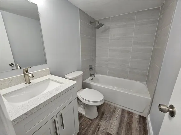 $2,000 | 9862 Nob Hill Court, Sunrise, FL 33351