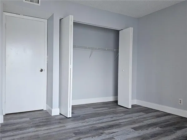 $2,000 | 9862 Nob Hill Court, Sunrise, FL 33351