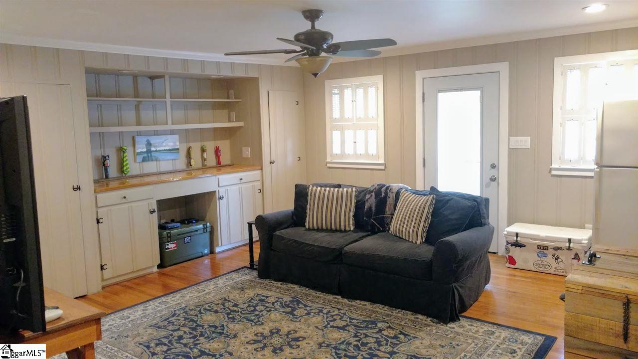 302 West Maple Street Clinton, SC 29325 - Photo 12 of 21